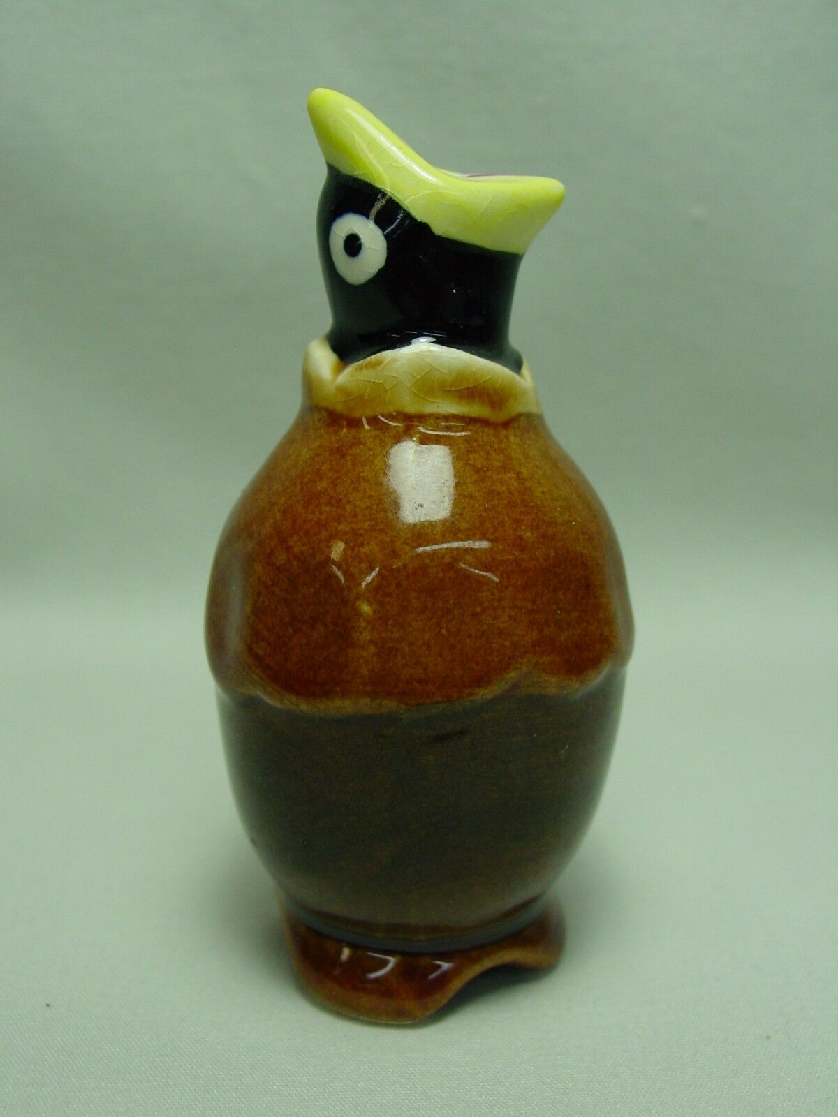 Nos Vtg Pie Bird Air Vent Ceramic Porcelain Brown Black Yellow Baking Tool 3"